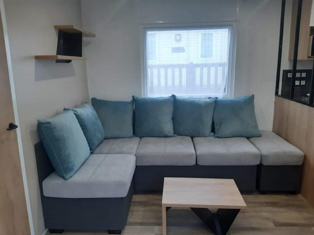 Mhvacances Louent Plusieurs Mobilhomes Dans Camping 4 Etoiles Proche Chateaux Et Zoo Beauval Onzain Exterior photo
