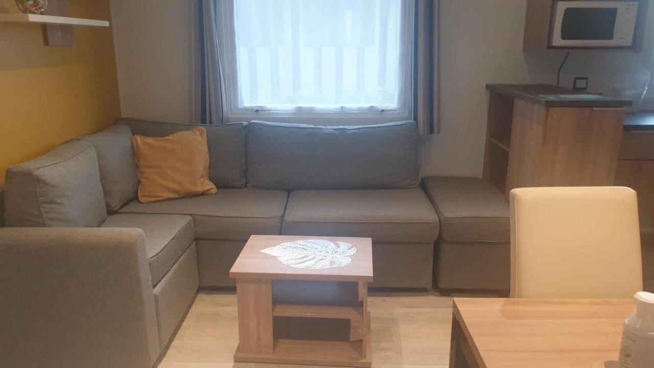 Mhvacances Louent Plusieurs Mobilhomes Dans Camping 4 Etoiles Proche Chateaux Et Zoo Beauval Onzain Exterior photo