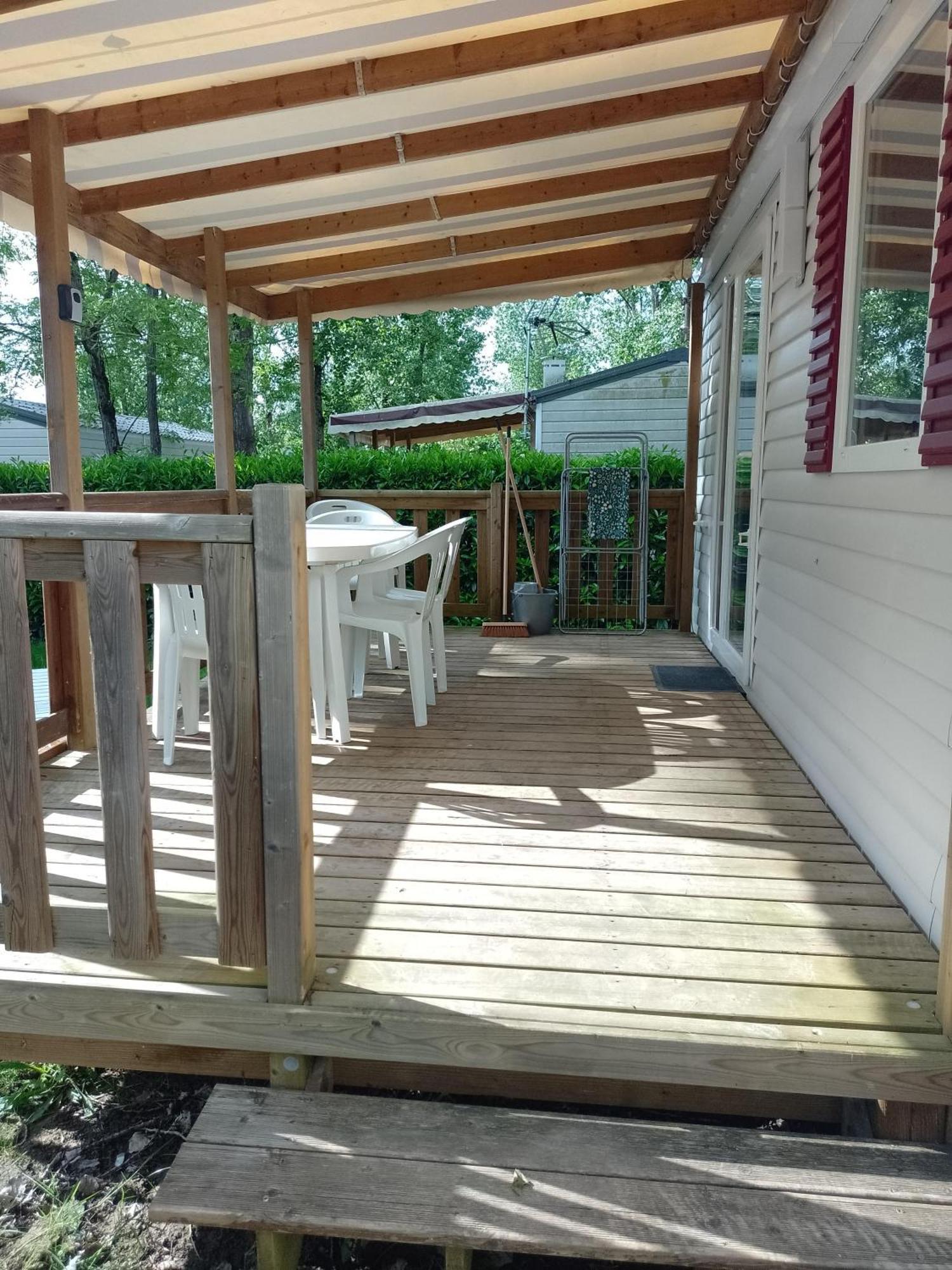 Mhvacances Louent Plusieurs Mobilhomes Dans Camping 4 Etoiles Proche Chateaux Et Zoo Beauval Onzain Exterior photo