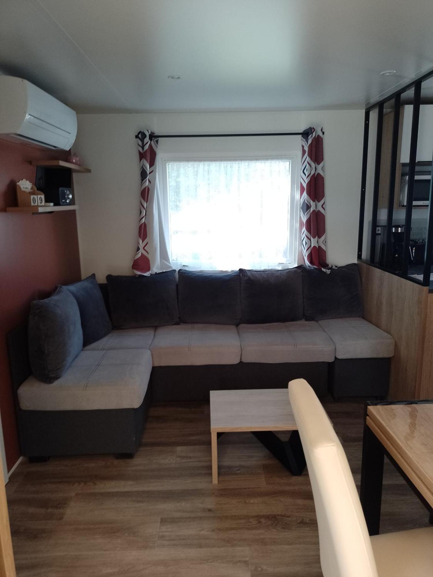 Mhvacances Louent Plusieurs Mobilhomes Dans Camping 4 Etoiles Proche Chateaux Et Zoo Beauval Onzain Exterior photo