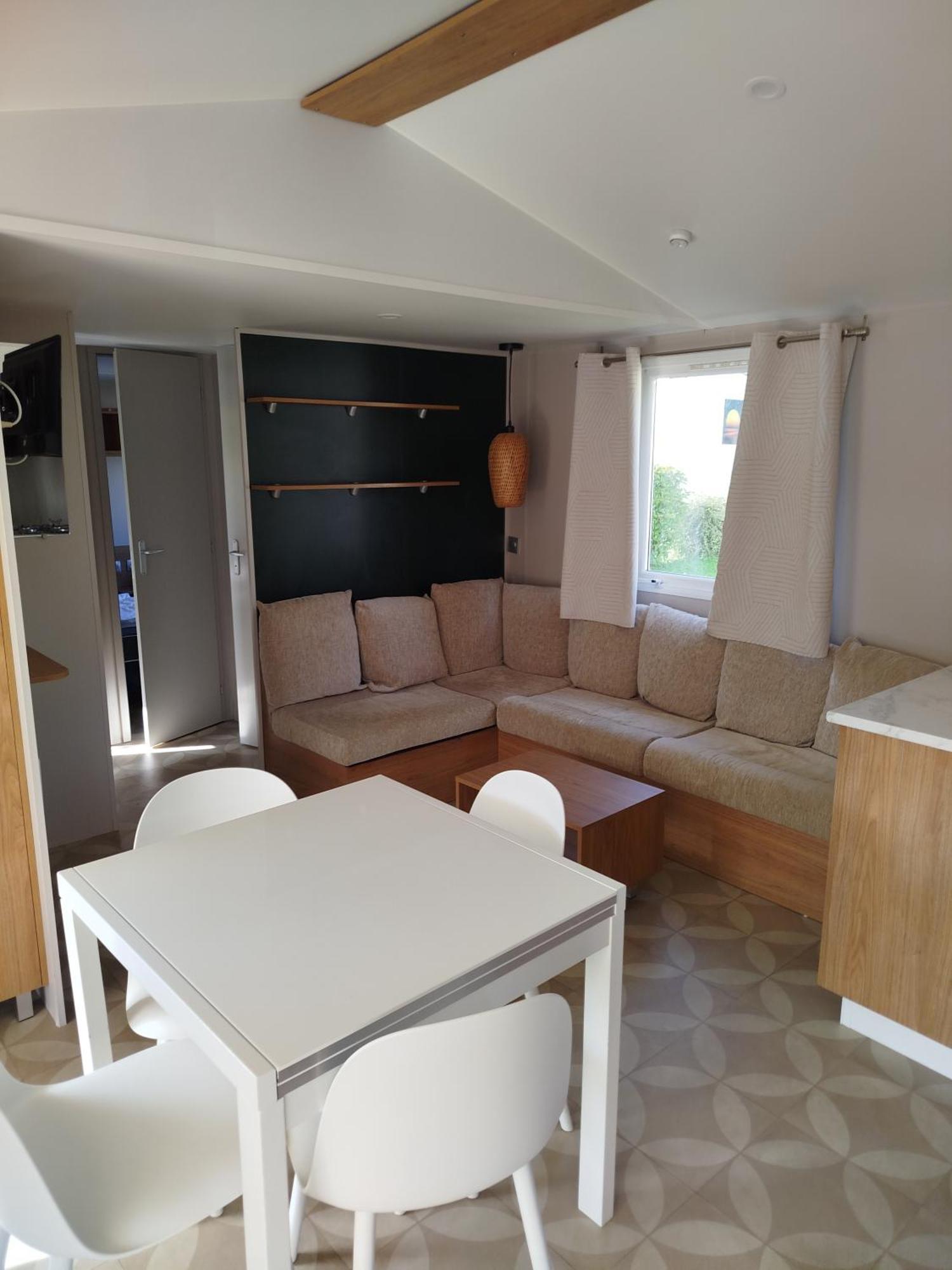 Mhvacances Louent Plusieurs Mobilhomes Dans Camping 4 Etoiles Proche Chateaux Et Zoo Beauval Onzain Exterior photo